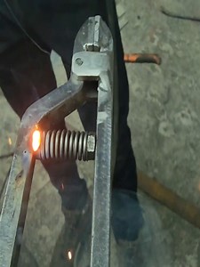 1.6M views · 12K reactions | Crafting a Welding holder using these welding techniques #crafting #welding #holder #welding #technique | Val-Dee Farm Mechanical Manufacturing | Facebook