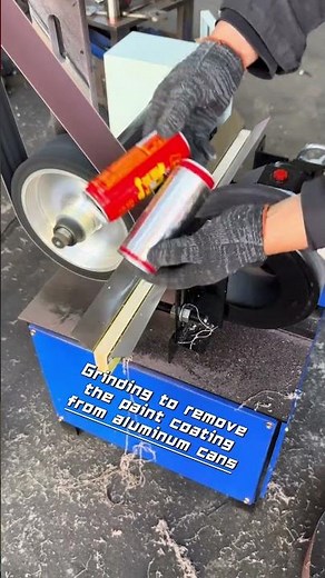 Grinding to remove the paint coating from aluminum cans #grinding #polishing #polishingmachine