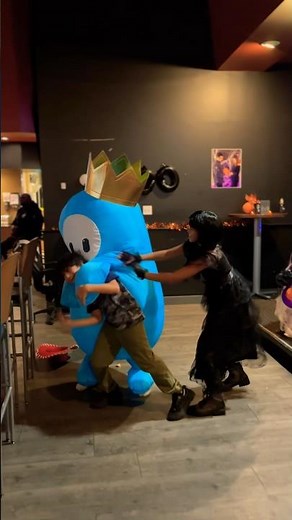 Blue Fall Guys Inflatable Halloween Costume