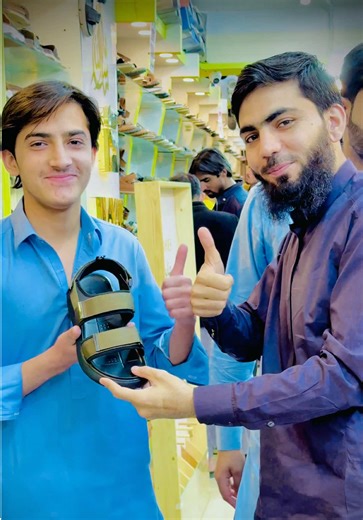 Discover Inayat Shoes for Ladies