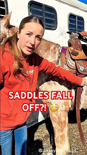 This Is Why Saddles Fall Off 😳🐴