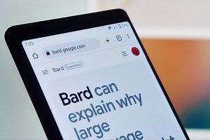 Bard ya está disponible en español, la IA de Google por fin compite contra ChatGPT en México
