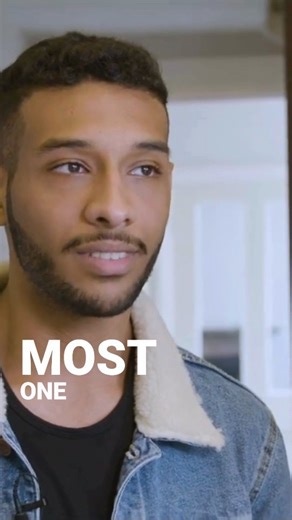 Learn English in Brighton! Our school is right in the middle of Brighton, close to cool shops, cafes, and the beach - just 3 minutes away! 邏Brighton is a fun, beachside city that's perfect for students. It's always lively here, with lots to do all year round.  #Brighton #StudyinBrighton #StudyinUK #StudyintheUK #BrightonSchool #English #EnglishLearning | Oxford International Education Group | Facebook