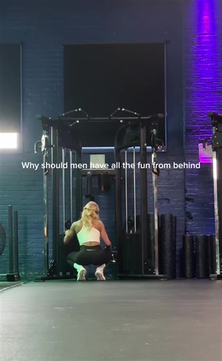 Strong backs aren’t just for men — they’re for women who want to feel powerful, capable, and supported in their bodies. Lat pulldowns on the cable machine are one of the most underrated lifts for women. They don’t just “tone” — they build strength where it matters most. This movement targets your lats (those big side-back muscles), your upper and mid-back, shoulders, and core. Every pull helps improve posture, protect your spine, and create that strong, athletic V-shape through the back. And her