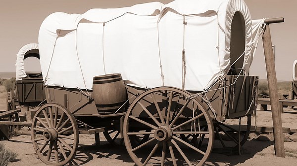 Full Undercarriage Breakdown of a 1972 Toyota Corolla: Rust Removal & Restoration Progress