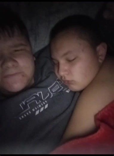 #rec #fupシ Это мой кент🤣Я ночью решил посмотреть что у меня на груди тяжёлое такое🤣🤣🤣🤣