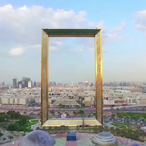The world’s best new attraction! Dubai Frame is the perfect vantage point to take in old and new #Dubai. http://bit.ly/2L180ww | Visit Dubai