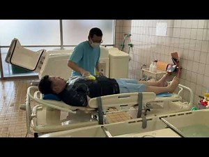 機械浴（臥位浴）入浴介助の動画