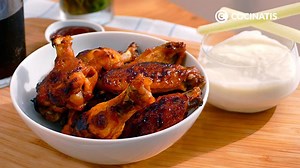 Alitas de pollo picantes ¡al estilo Buffalo wings! Fáciles y muy sabrosas al horno