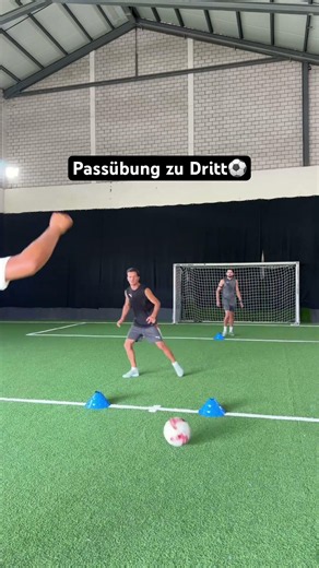Fussball Passübung zu Dritt.⚽️ #fussballtraining #360football