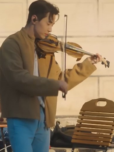 El rey del violín: Golden Hour de Henry Lau