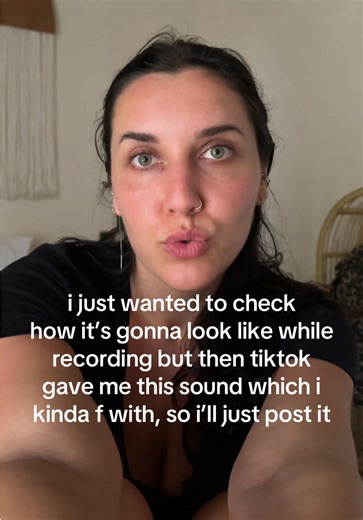 and now i see i need to aply some moisture on my lips for the actual video