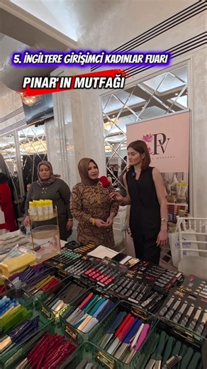 Kırkısrak TV LONDRA on Instagram: "📍 İngiltere’de yaşayan Türk kadın girişimcileri desteklemek ve kültürel zenginlikleri tanıtmak amacıyla düzenlenen 5. İngiltere Girişimci Kadınlar Fuarı, binlerce ziyaretçinin katılımıyla gerçekleşti. @pinarin_mutfagi_29"