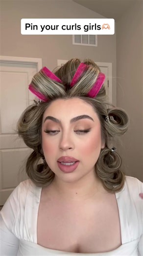 How to Pin Your Curls for Long-Lasting Style | Hair Tutorial