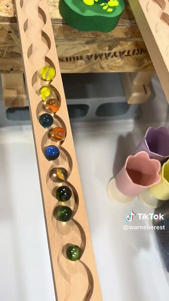 Marble ASMR Experience: Relaxing Sounds of Rolling Marbles