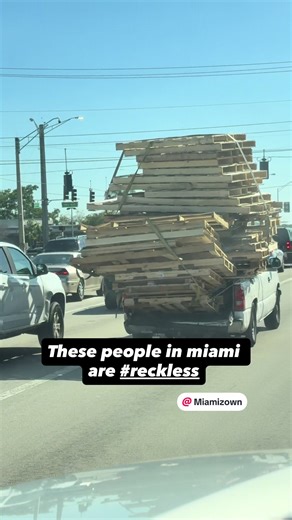 #reckless in #miami #truck #trending #accident