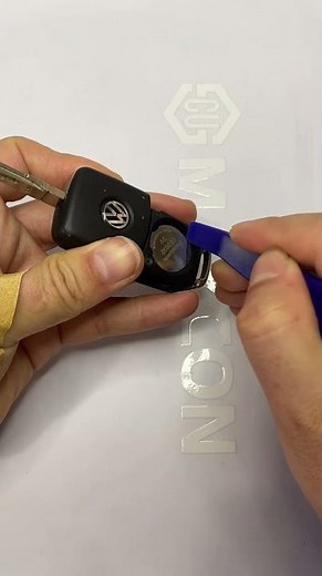 DIY Volkswagen Key Battery Replacement Tutorial