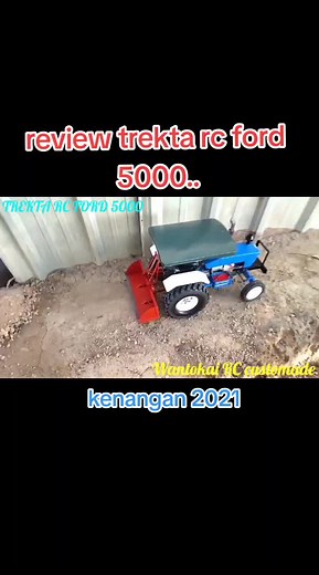 Review Trekta RC Ford 5000: Mainan Buatan Tangan