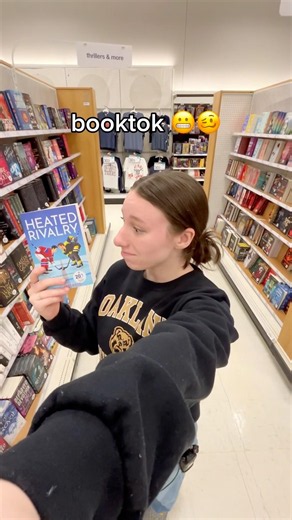 Booktok is going to hate me #books #booktube #booktok #bookreview #reading #booklover #bookish