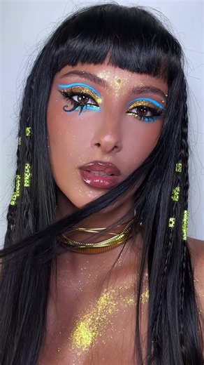 Cleopatra makeup tutorial: how to do scary Cleopatra makeup