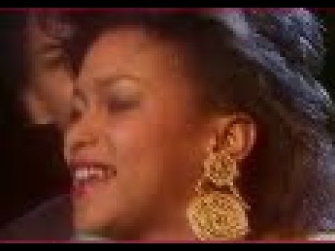 Edith Lefel - Lanmou ( CLIP ORIGINAL ) 1986