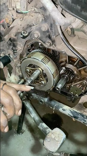🔧 Clutch Hub Nut Tightening Trick | Every Mechanic Should Know! ⚙️