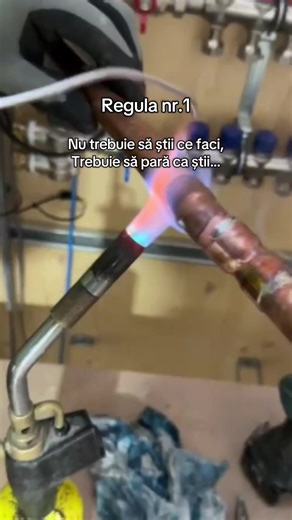 Încălzire în pardoseală - Partea 1 ➡️Conectare distribuitor la coloanele principale tur retur #instalatiitermice #cupru #incalzire #pardoseala #UK