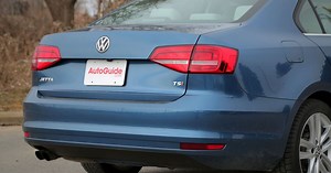 2015 Nissan Sentra Vs Volkswagen Jetta