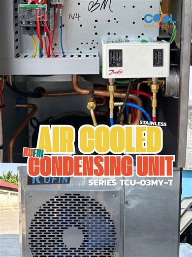 คอนเดนซิ่งสแตนเลส ตัวจบเรื่องสนิมในระบบทำความเย็น โครงสร้างผลิตจากสแตนเลสเกรด SUS 304 / 316 ✔ ทนการกัดกร่อนสูง เหมาะกับพื้นที่ชื้นหรือใกล้ทะเล ✔ เหมาะกับโรงงานอาหาร มาตรฐานสุขอนามัย ✔ อายุการใช้งานยาว ลดค่าซ่อมบำรุงระยะยาว ✔ ระบายความร้อนได้มีประสิทธิภาพ ช่วยให้ระบบทำงานเสถียร เพราะคอนเดนซิ่งไม่ใช่แค่ระบายความร้อน แต่คือหัวใจที่ทำให้ทั้งระบบเดินได้เต็มประสิทธิภาพ เลือกให้เหมาะกับขนาด BTU และลักษณะหน้างานตั้งแต่แรก ระบบจะคุ้มกว่าในระยะยาว Cool Connection พร้อมวิเคราะห์และออกแบบระบบให้เหมาะกับธุรก