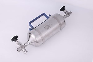 [Hot Item] Petroleum Sampling Solution High Pressure 5000psi 904L Super Austenitic Sample Cylinder 1 2 Fnpt for Oil and Gas Sampling Cylinder with Needle Valve