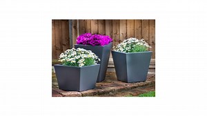 Custom Metal Garden Flower Pots Planters Outdoor Large Metal Plant Garden Flower Pots Outdoor Garden Different Shape Flower Pot