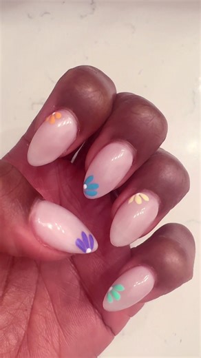 Spring-Inspired Floral Nail Art Ideas