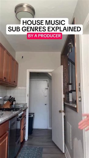 ALEX WOLF | Deep 🤝 Funky 🤝 Chicago There’s a reason these always win. #housemusic #djlife #electronicmusic #musicgenres #musicculture | Instagram