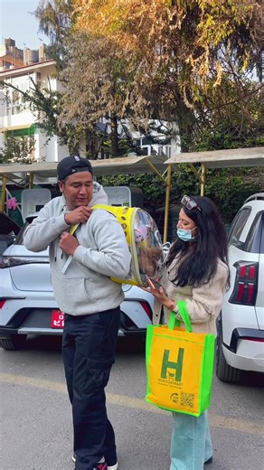 Nam chai SIM SIM rakhibdeko ho hai @python lama @Barsha Raut