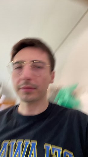 Follow me and watch me work live! Learn this #business ! #sidehustle #microgreens #urbanfarming