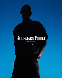 A new iconic shade on Code 11.59 by Audemars Piguet. The Royal Oak's “Bleu Nuit, Nuage 50” colour makes its appearance on two new Code 11.59 by Audemars Piguet models, a timeless shade going from the dial to the matching strap. Ref. 15210ST.OO.A348KB.01 Learn more: https://aplb.ch/Code1159-Stainless-Steel | Audemars Piguet