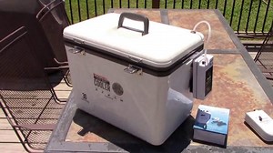 Keeping Live Bait Alive Longer With Portable Live Bait Tanks – All Fishing Gear