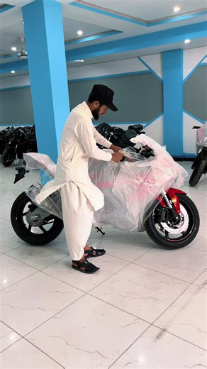 BMW S1000RR 250cc replica in offer price available at OW MOTORS 03222033399 #growmyaccount #trendingvideo #viralvideo #heavybike