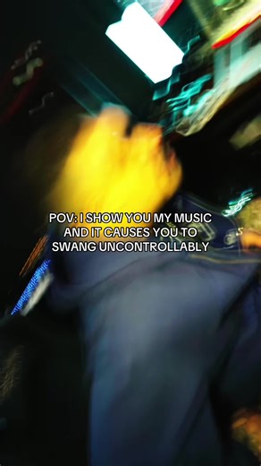a damn hit the aux now everyone’s swangin (🎥: @shoutandyell ) SONG: CONNECT (646WORK) - DRAKE X NAS LEBER #drake #drakelyrics #iceman #jerseyclub #djmix