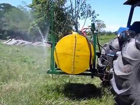 Sistema fumigacion de potreros con tractor y bomba Hypro