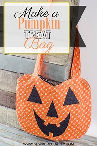 How to Make a Pumpkin Treat Bag