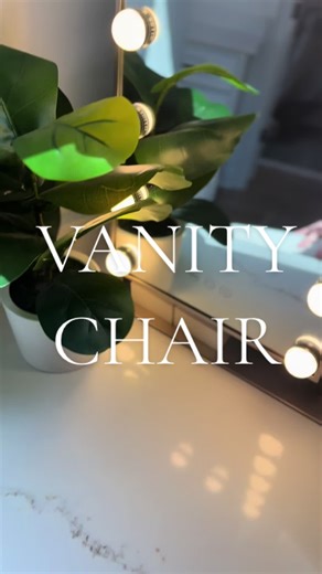 This chair is so perfect for those smaller spaces. ✨ #chair #vanitychair #officechair #chairs