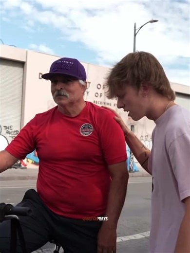 Bryce Sharing Jesus In Skid Row 🙏❤️ #god #jesus #brycecrawford #bible #fyp