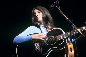Today's Women of Bluegrass on Influences Ranging from Cousin Emmy to Emmylou Harris