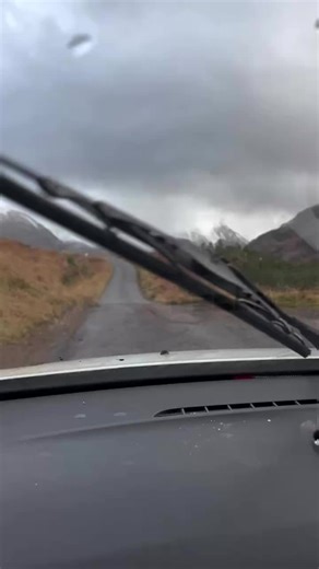 Think I have a thing for white ….. can’t beat a wintery weekend in the highlands #scotland #winter #white #outdoors #roadtrip