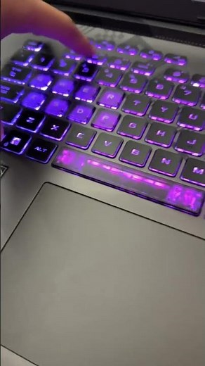 COMO SUBIR Y BAJAR BRILLO DE PANTALLA Y TECLADO EN LA ASUS ROG DTRIX G16 #asusrogstrix #pcgaming