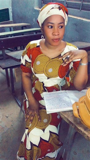 Creating a Vibrant Study Environment with Style