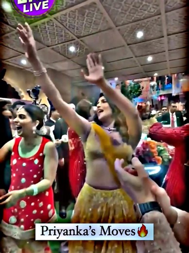 its Wedding vibes Priyanka Chopra dance #wedding #weddingtiktok #priyankachopra #viraldance #trendingdance