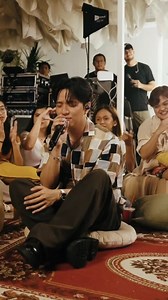 951K views · 49K reactions | I just wanna do simple random things to say "I love you" ✨ ICYMI: Randomantic (Live) - Bituin Sessions  Watch it here  https://youtu.be/w_PLME72dIM #TJMonterde #BituinSessions #Randomantic | TJ Monterde | Facebook