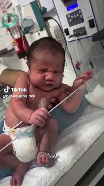 New baby happy mod #babymoments #babies #crying #newborn #babies